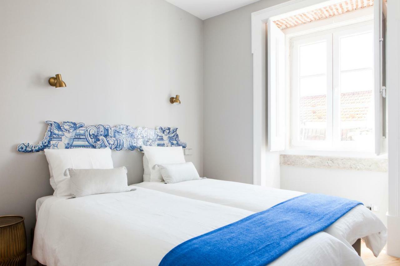 Alfama Sophisticate Flat With Balconies 2Bedrs 2Baths & Ac In 19Th Century Building Historic Center Apartment Lisboa Ngoại thất bức ảnh