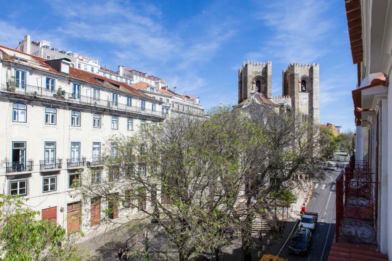 Alfama Sophisticate Flat With Balconies 2Bedrs 2Baths & Ac In 19Th Century Building Historic Center Apartment Lisboa Ngoại thất bức ảnh